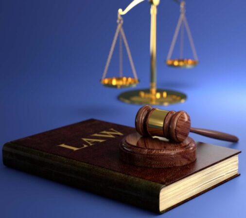 What is the difference between civil and criminal law