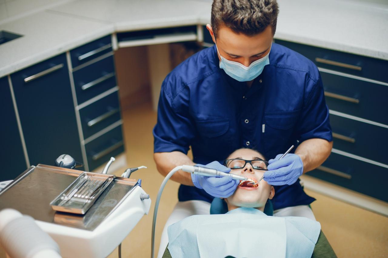 How does dental insurance work in australia